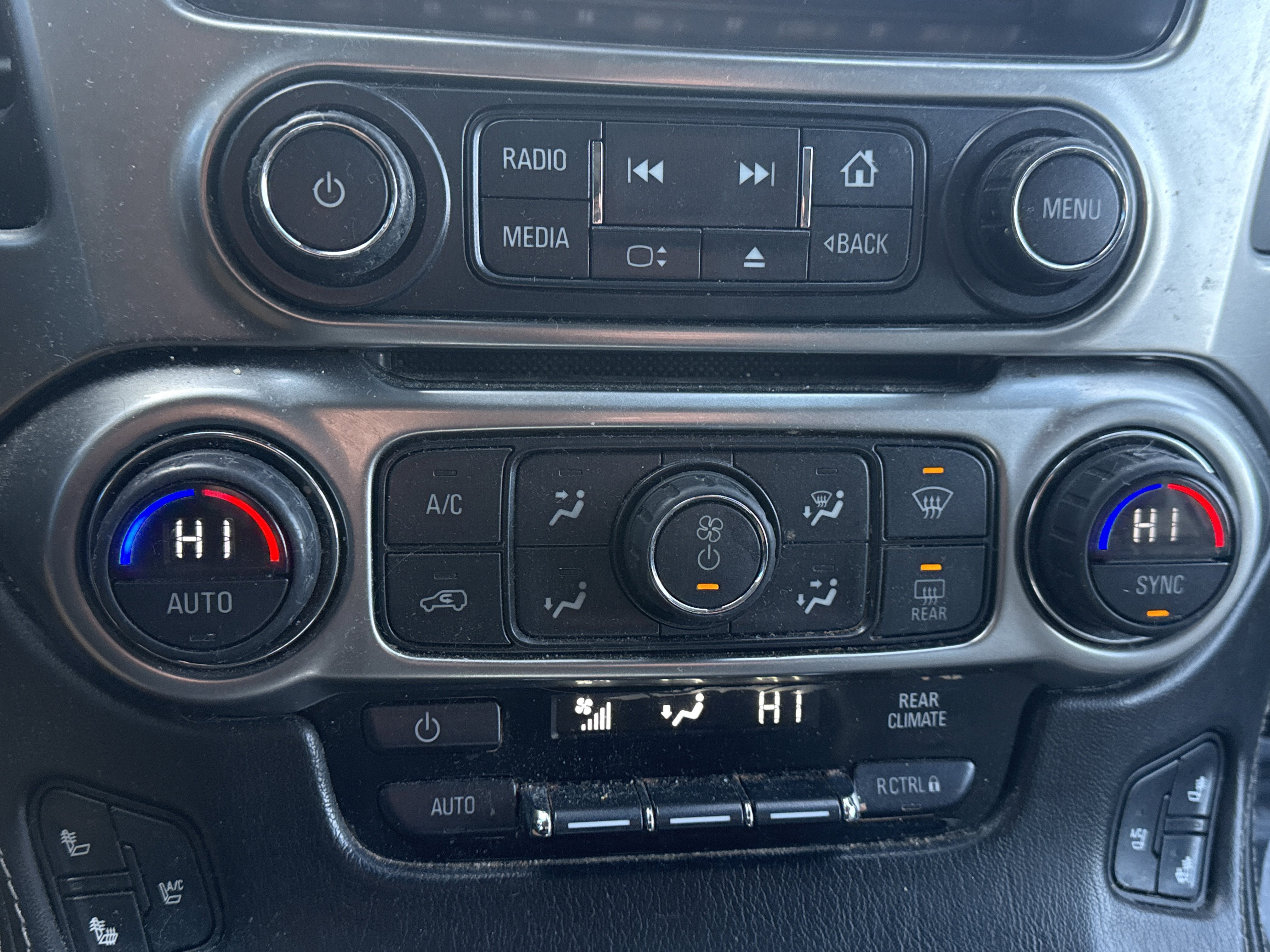 2016 Chevrolet Suburban LTZ