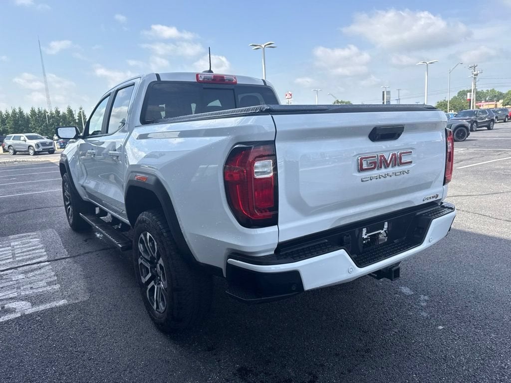 2023 GMC Canyon AT4