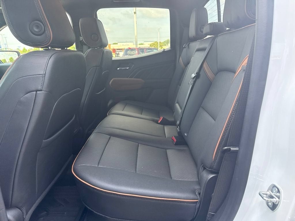 2023 GMC Canyon AT4