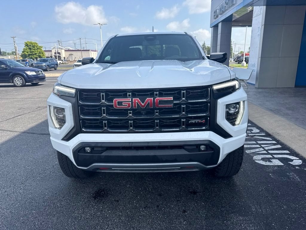 2023 GMC Canyon AT4