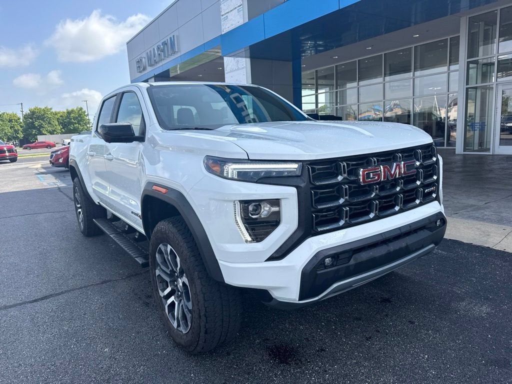 2023 GMC Canyon AT4