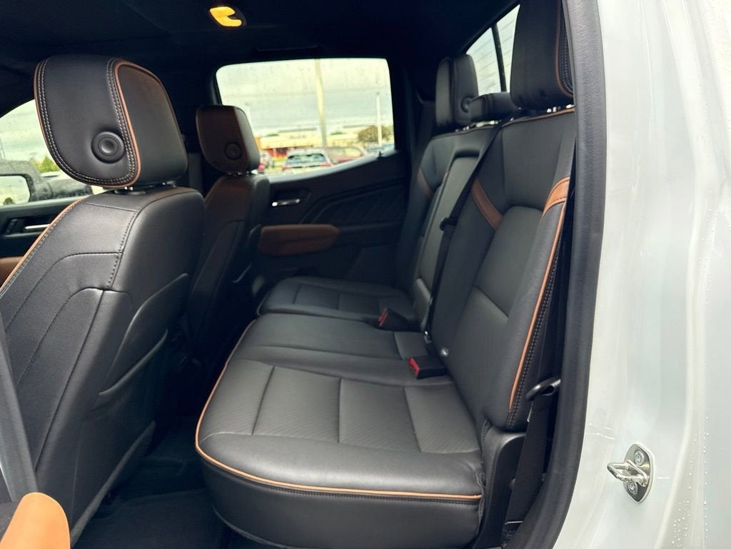 2023 GMC Canyon AT4