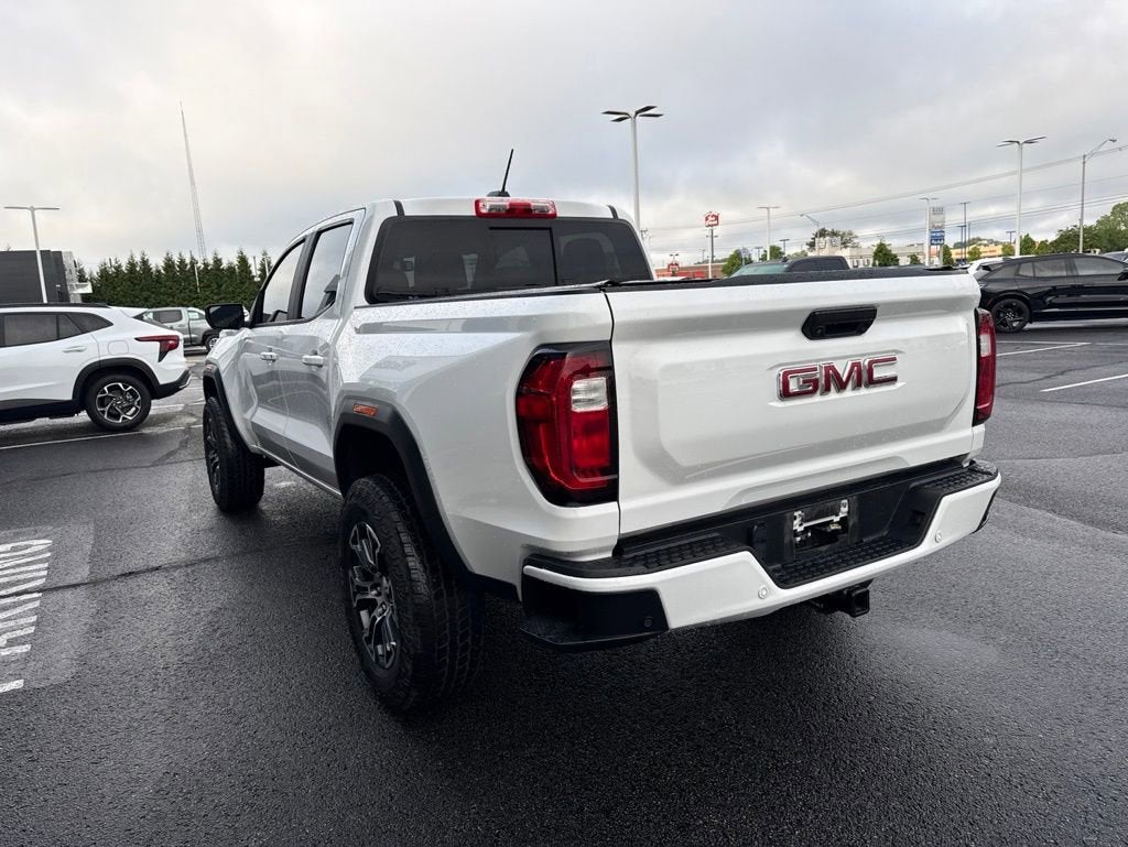 2023 GMC Canyon AT4