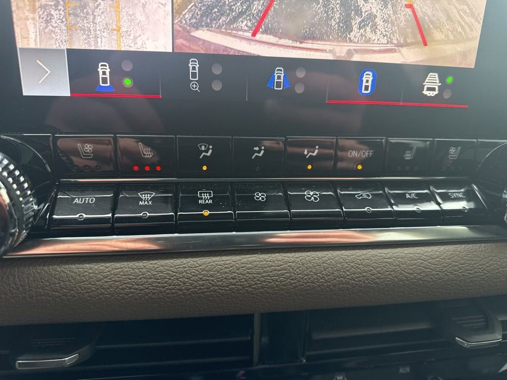 2023 GMC Canyon Denali