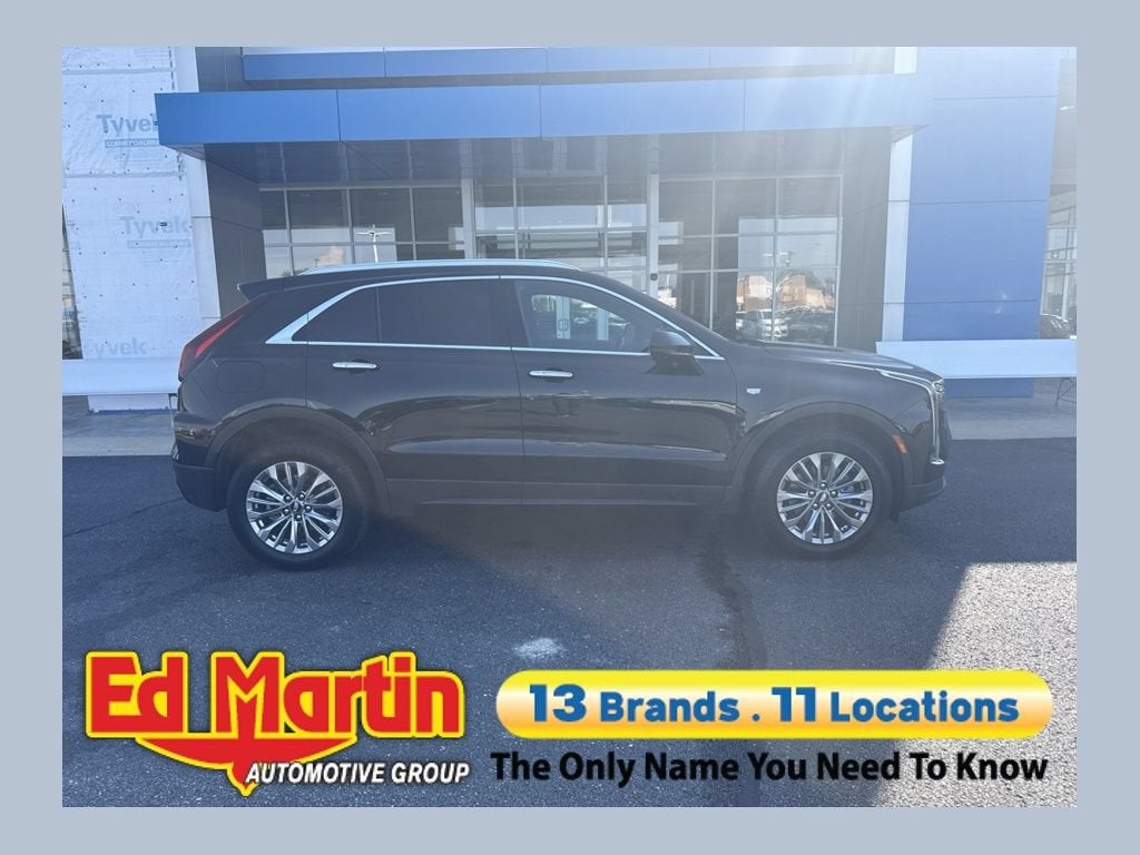 2025 Cadillac XT4 Premium Luxury