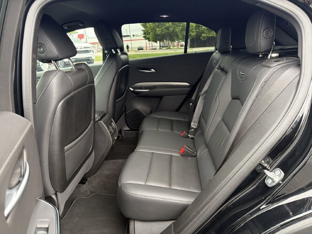 2025 Cadillac XT4 Premium Luxury