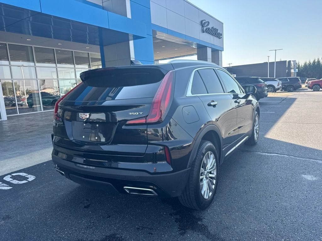 2025 Cadillac XT4 Premium Luxury