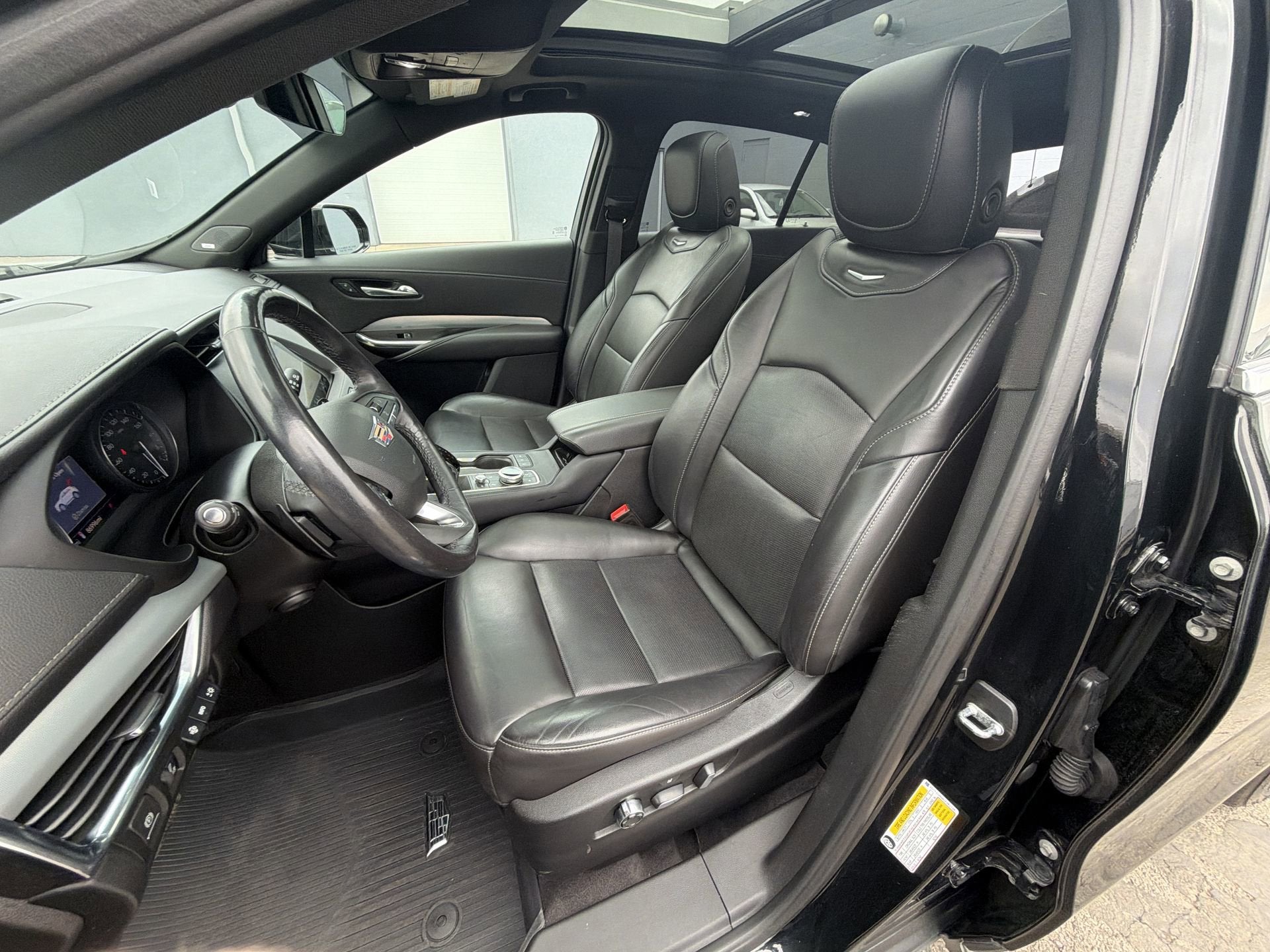 2020 Cadillac XT4 AWD Premium Luxury