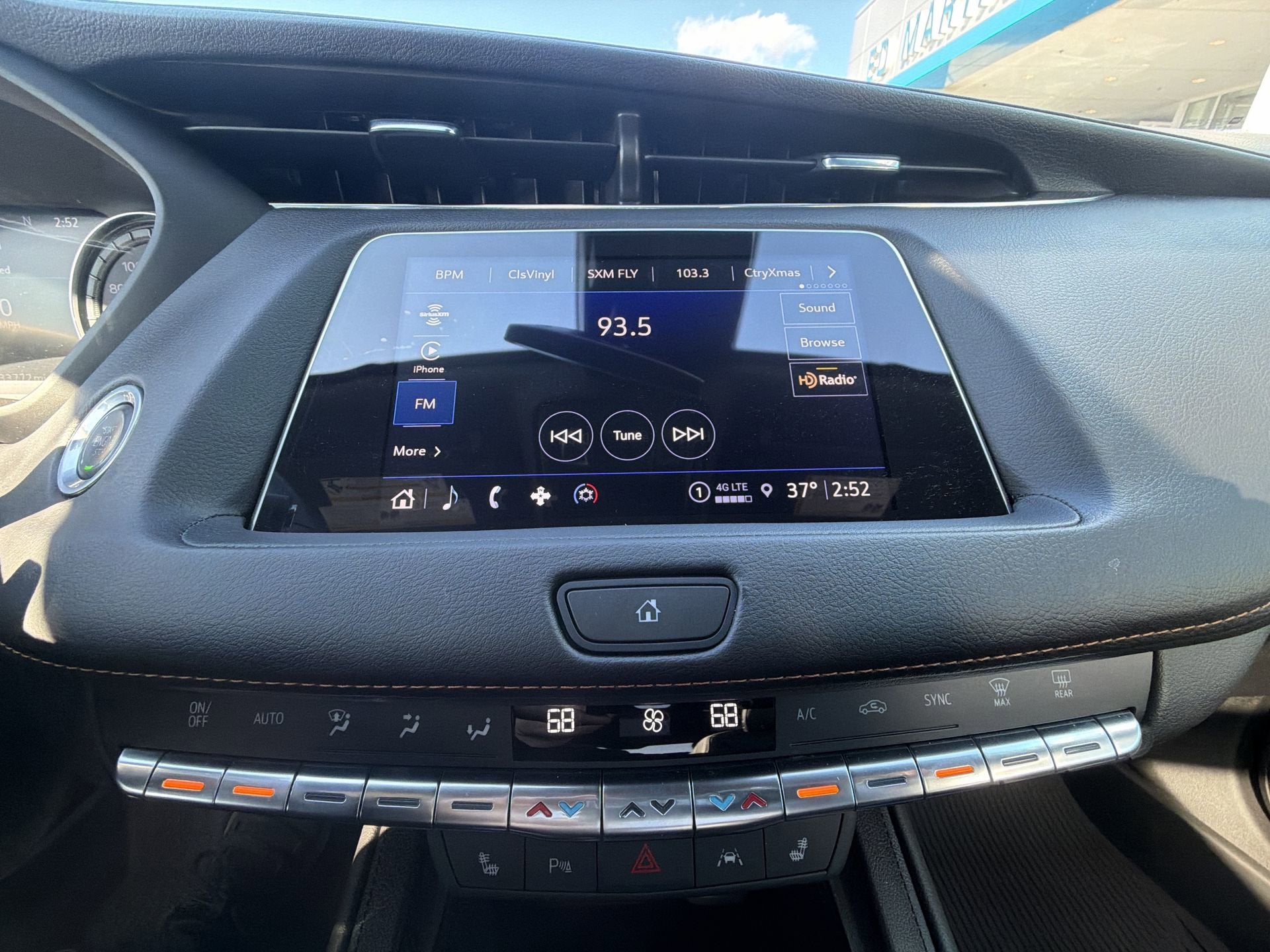 2023 Cadillac XT4 Sport