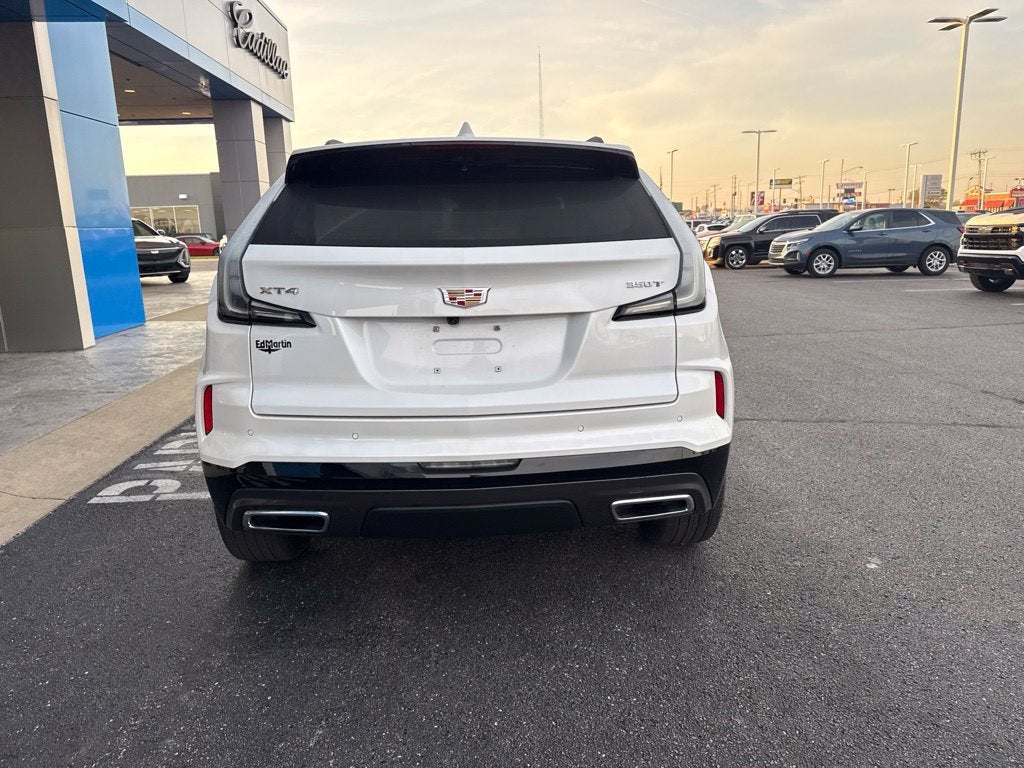 2024 Cadillac XT4 Sport