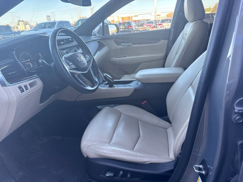 2018 Cadillac XT5 Luxury FWD