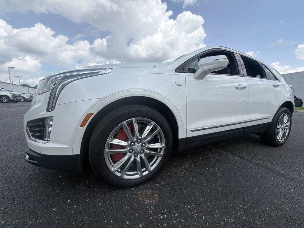 2023 Cadillac XT5 Sport