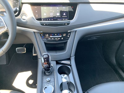 2024 Cadillac XT5 Sport