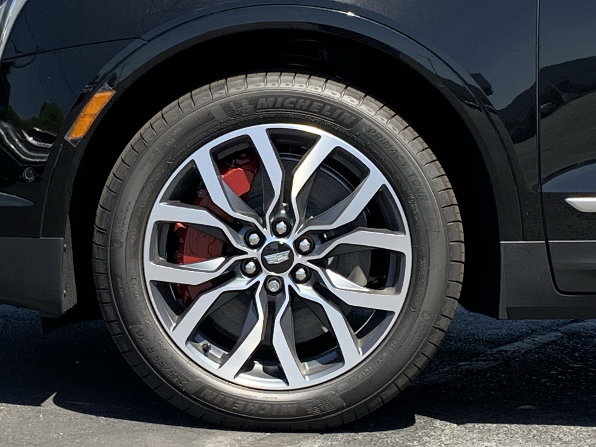 2024 Cadillac XT5 Sport