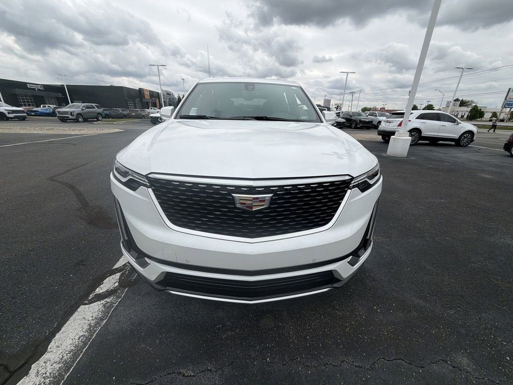 2023 Cadillac XT6 Luxury