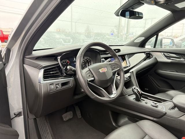 2025 Cadillac XT6 Premium Luxury