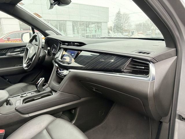 2025 Cadillac XT6 Premium Luxury