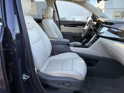 2025 Cadillac XT6 Premium Luxury