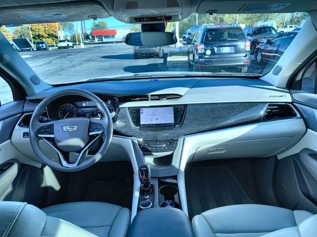 2025 Cadillac XT6 Premium Luxury