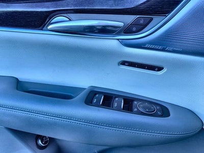 2025 Cadillac XT6 Premium Luxury