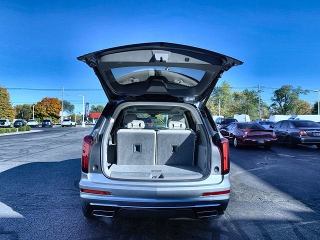 2025 Cadillac XT6 Premium Luxury