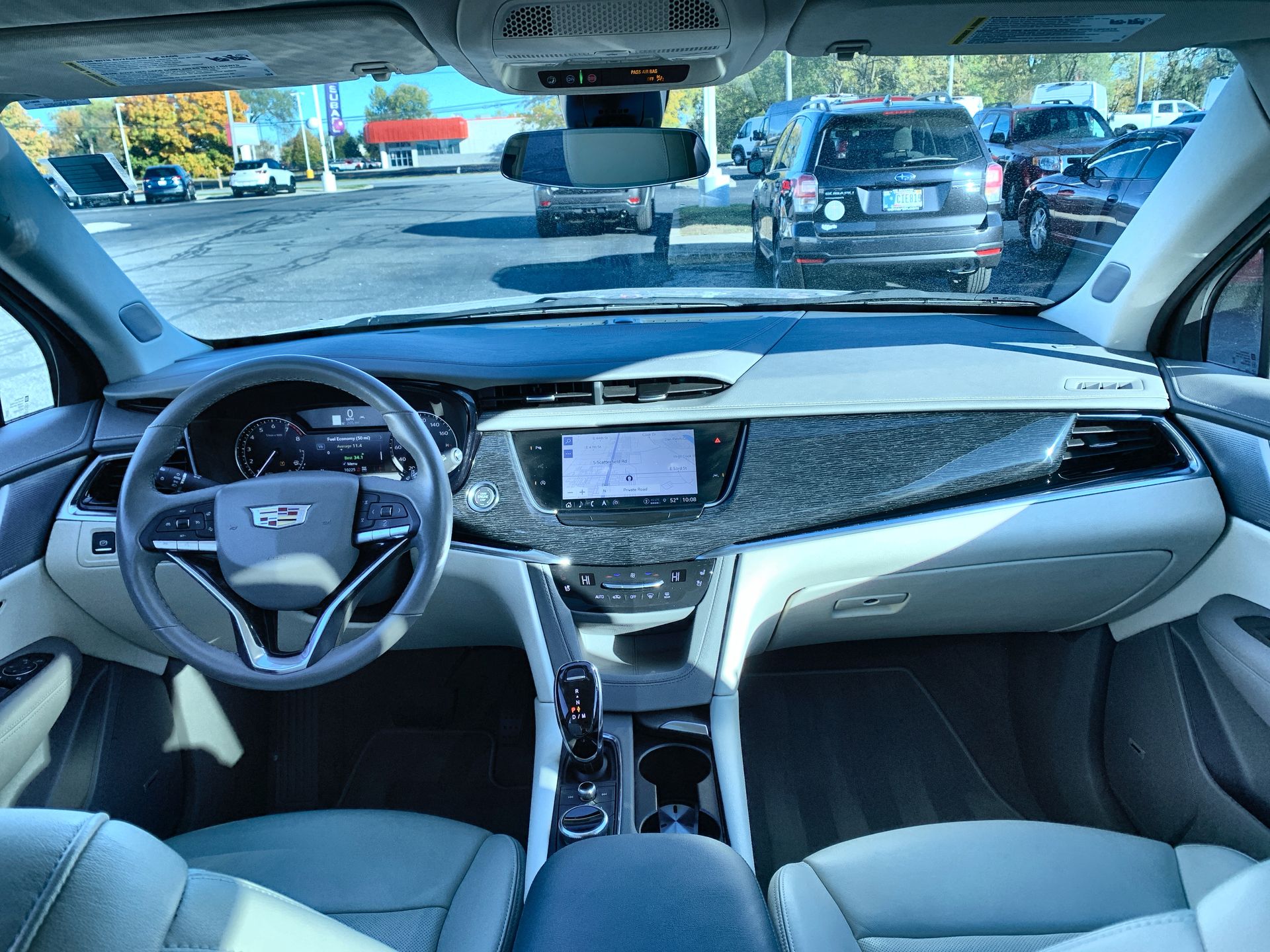 2025 Cadillac XT6 Premium Luxury