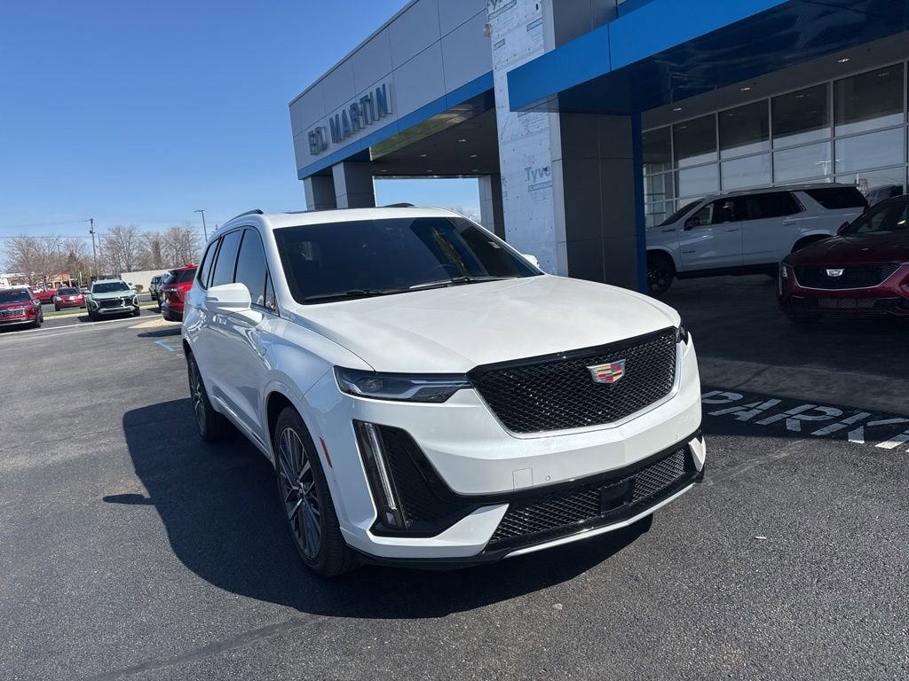 2025 Cadillac XT6 Sport