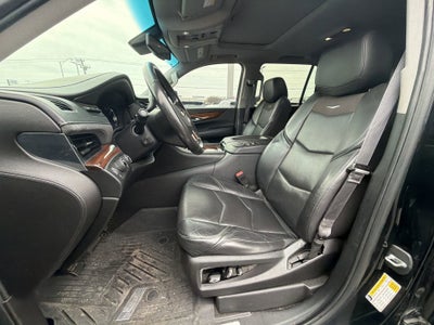 2016 Cadillac Escalade Luxury Collection