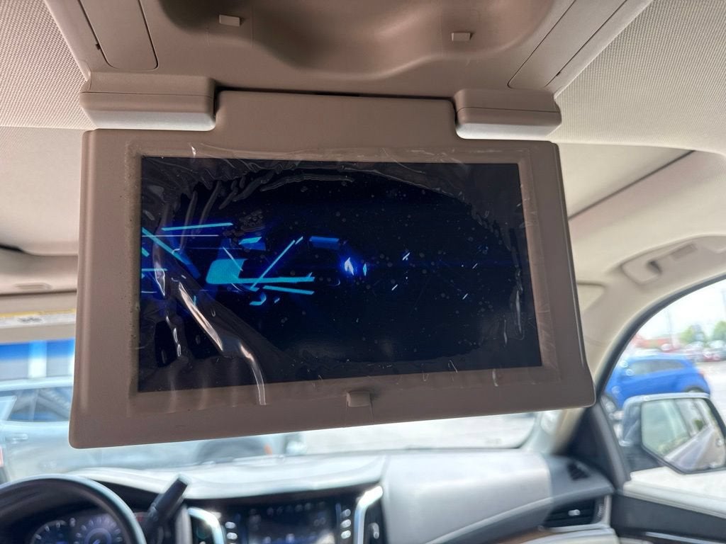 2018 Cadillac Escalade Luxury