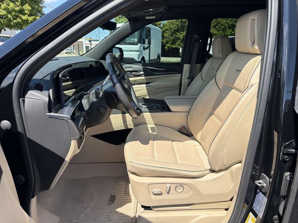 2021 Cadillac Escalade Premium Luxury
