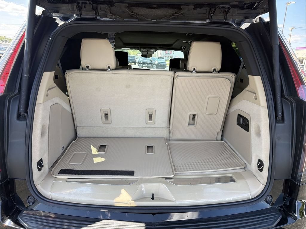 2021 Cadillac Escalade Premium Luxury