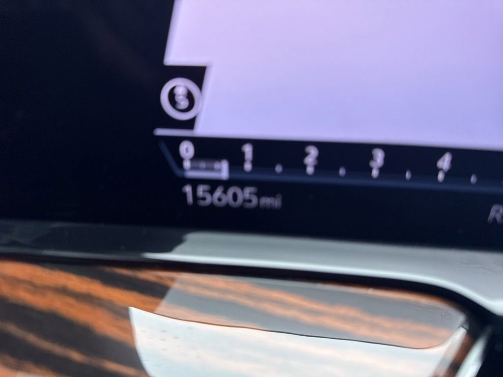 2023 Cadillac Escalade ESV Premium Luxury