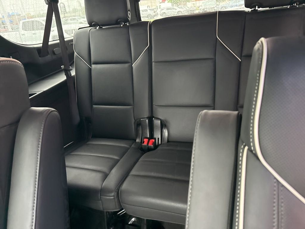 2023 Cadillac Escalade ESV Premium Luxury