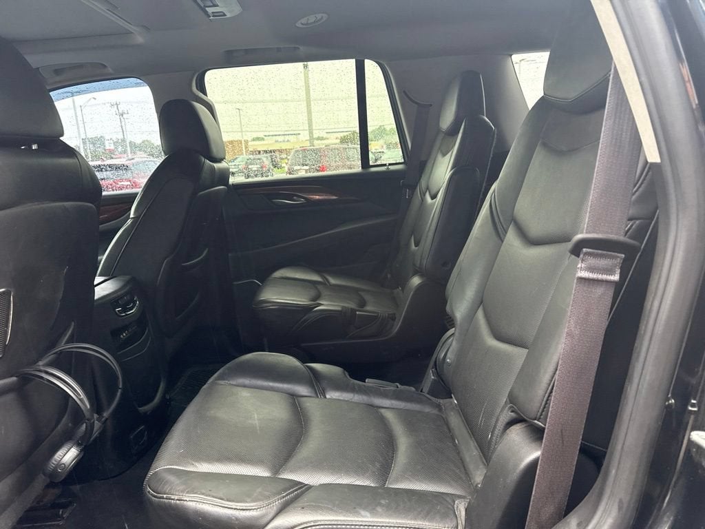 2015 Cadillac Escalade Luxury