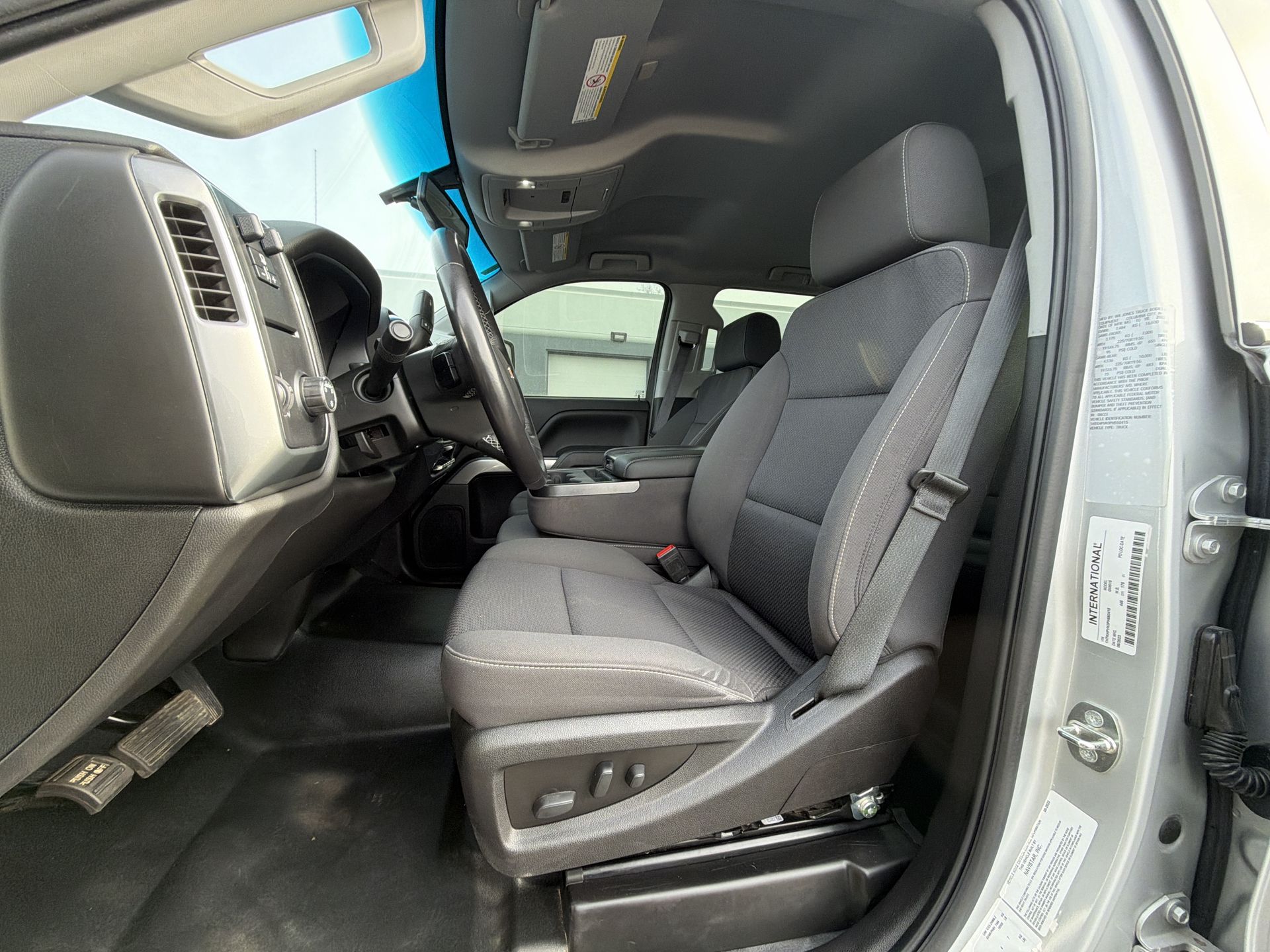 2023 Chevrolet Silverado 4500 HD LT