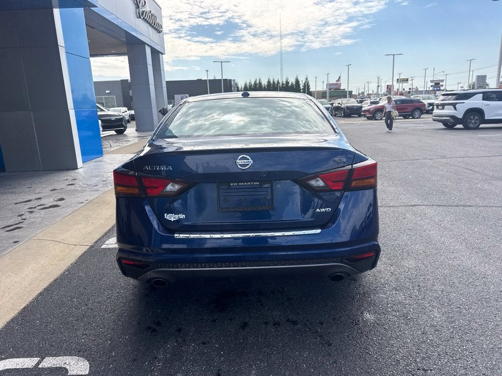 2021 Nissan Altima SR Intelligent AWD