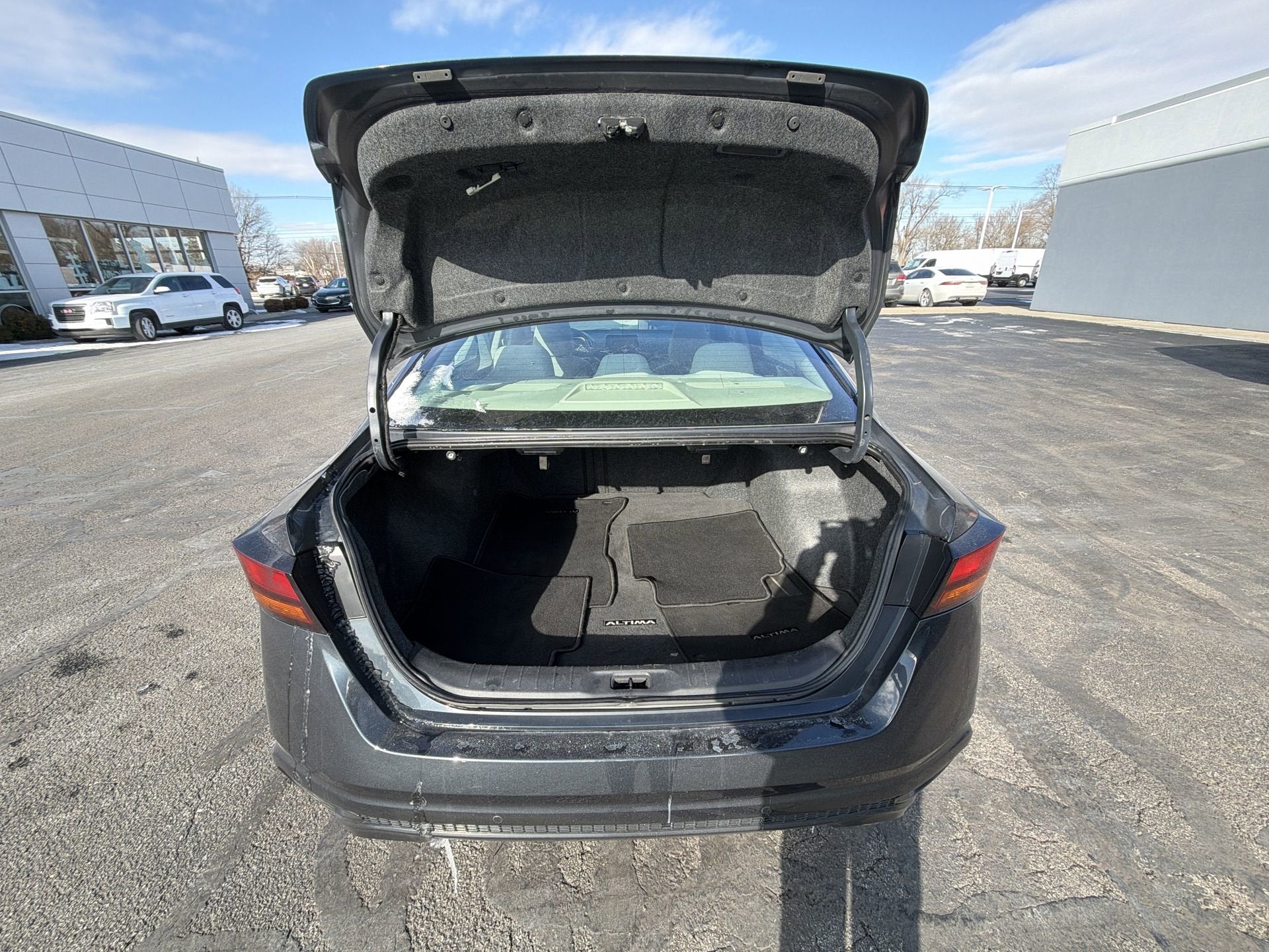 2020 Nissan Altima 2.5 SV