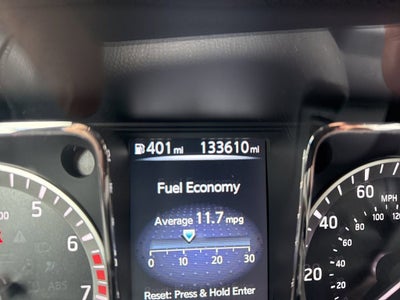 2017 Nissan TITAN SV