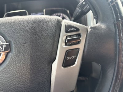 2017 Nissan TITAN SV