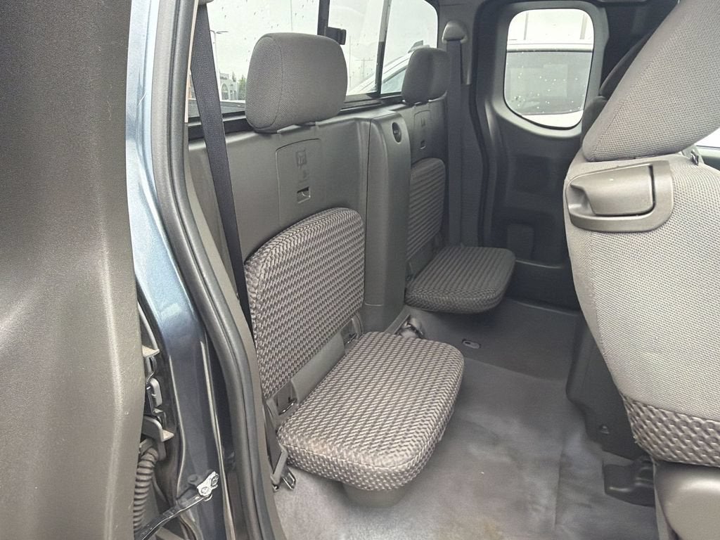 2014 Nissan Frontier SV