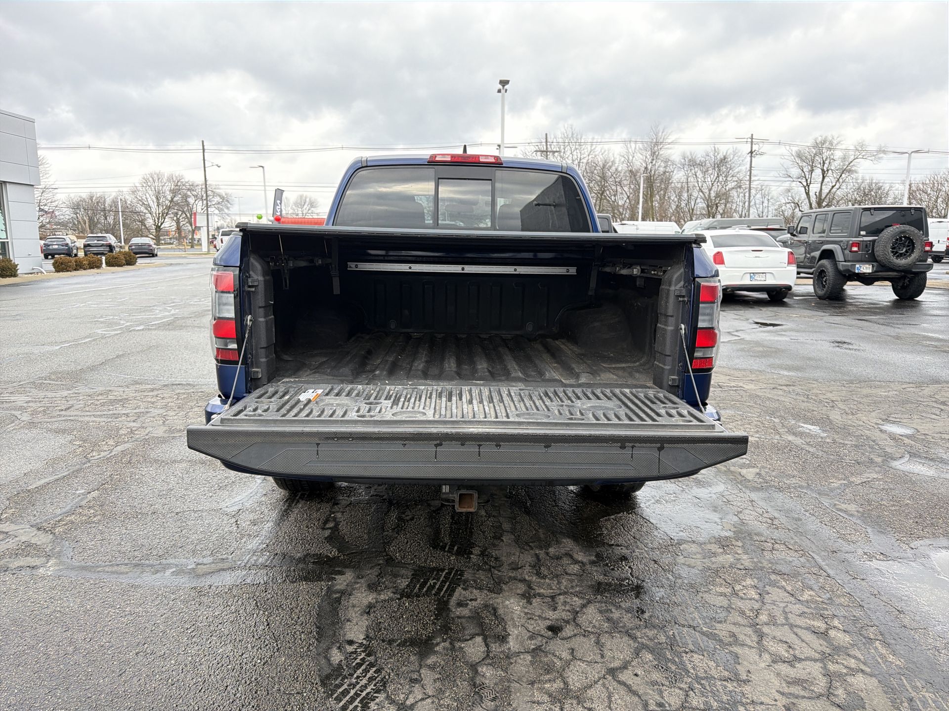 2022 Nissan Frontier SV