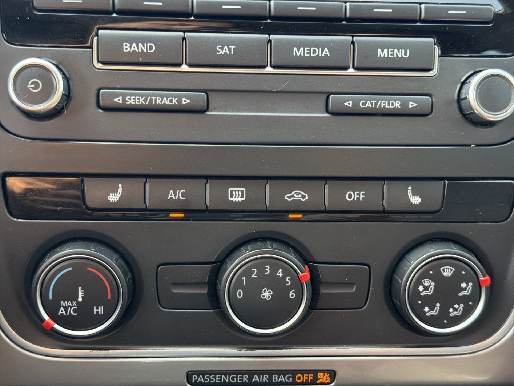 2014 Volkswagen Passat S