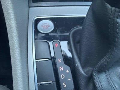 2021 Volkswagen Passat 2.0T SE