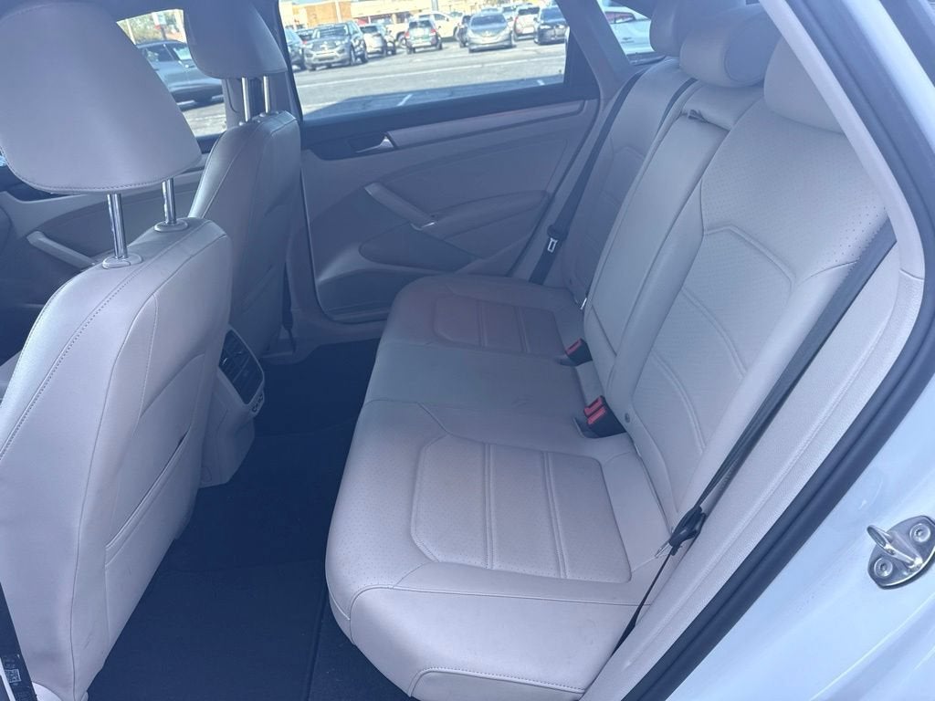 2021 Volkswagen Passat 2.0T SE