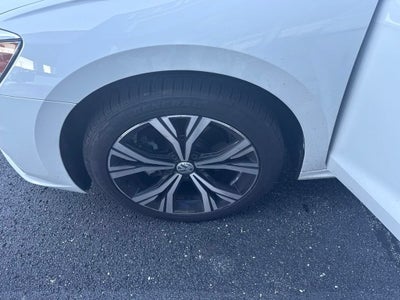 2021 Volkswagen Passat 2.0T SE