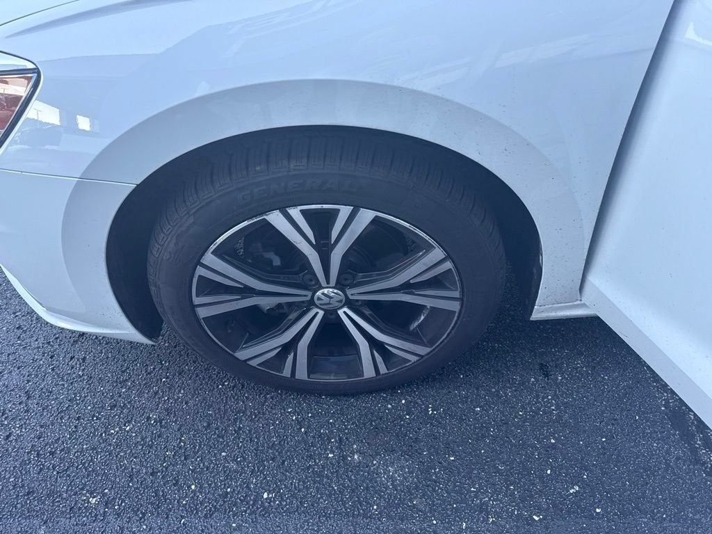 2021 Volkswagen Passat 2.0T SE