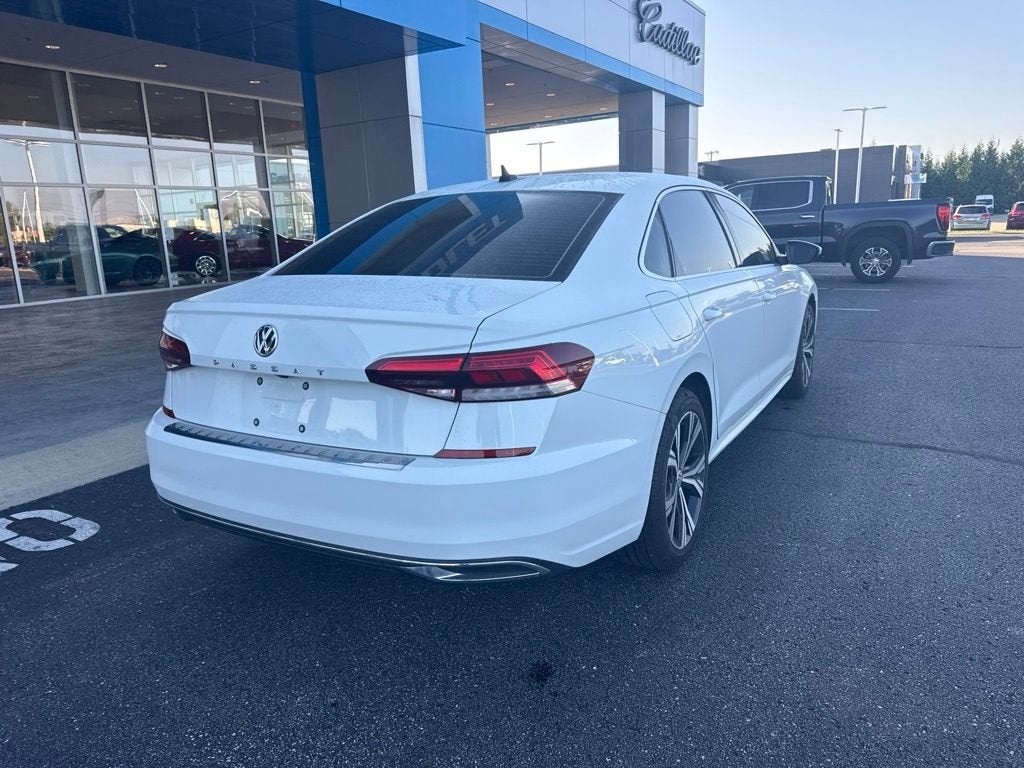2021 Volkswagen Passat 2.0T SE