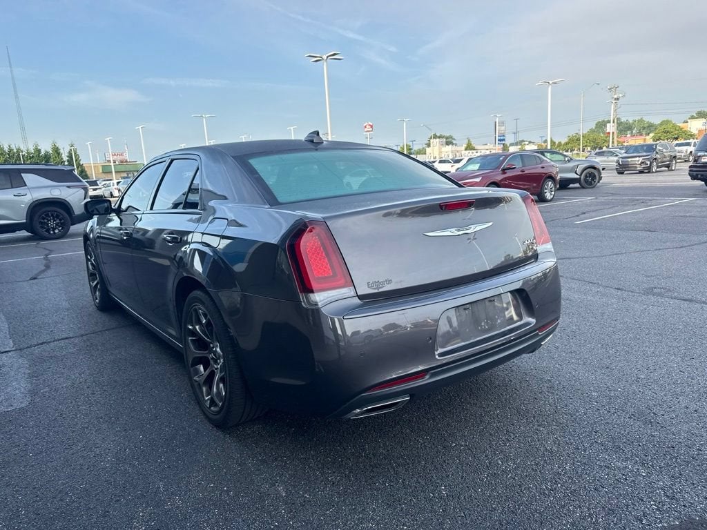 2016 Chrysler 300 300S