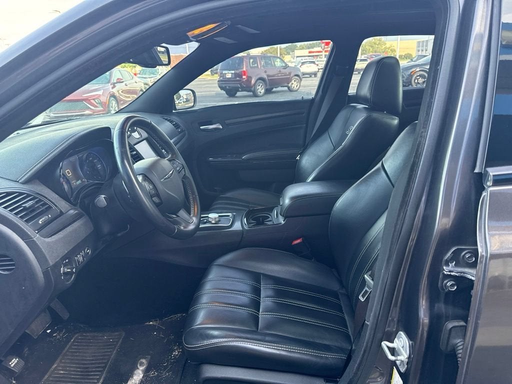 2016 Chrysler 300 300S