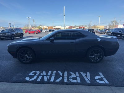 2018 Dodge Challenger SXT Plus